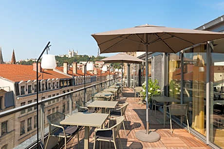 Maison Nô - Hôtel et Rooftop