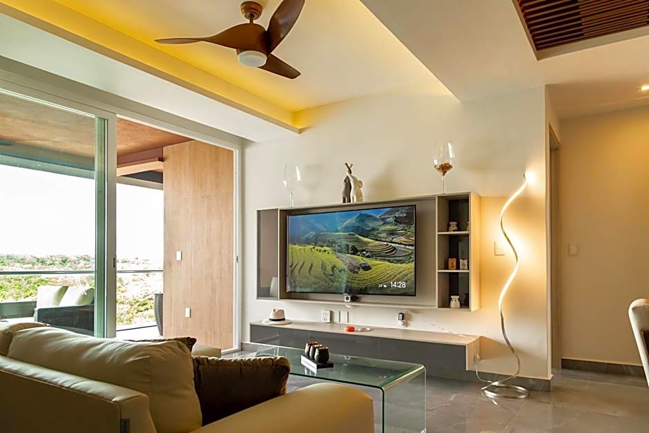 Fabulous & Exclusive Apartments With Sea View Pool BBQ Garden