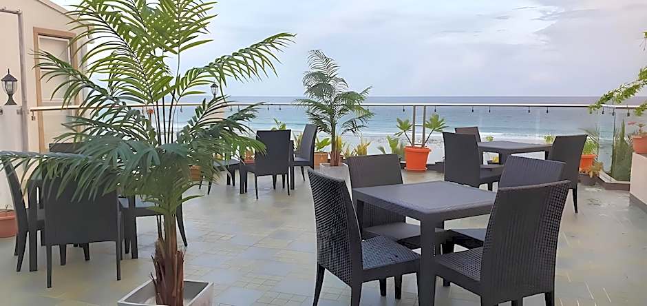 Huvan Beach Hotel at Hulhumale'