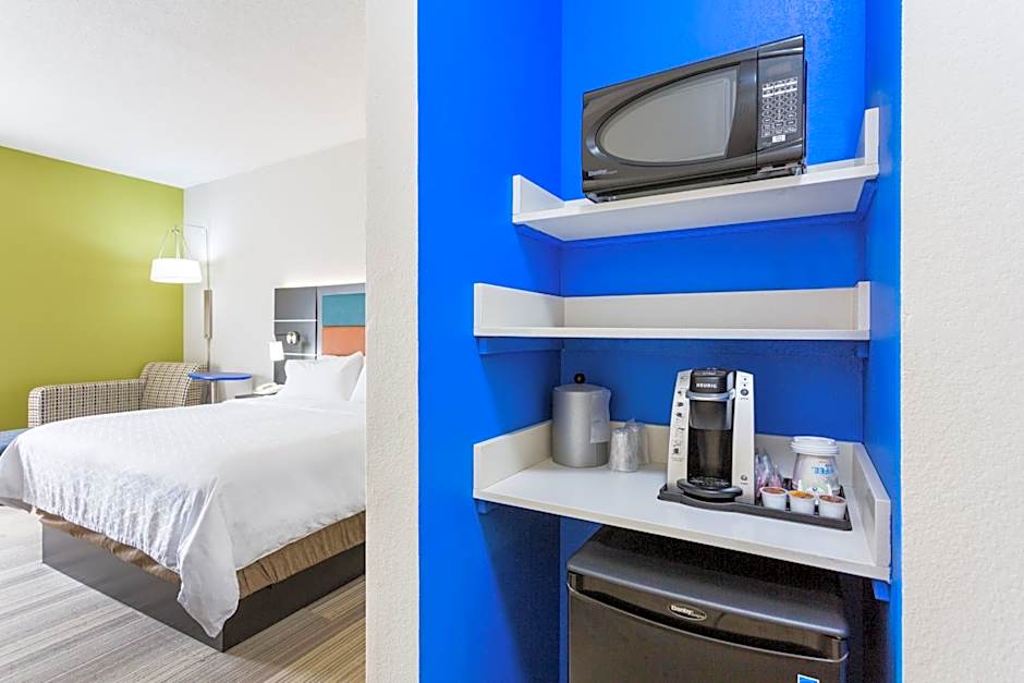 Holiday Inn Express - Plymouth By IHG