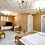 Golden Pars Hotel