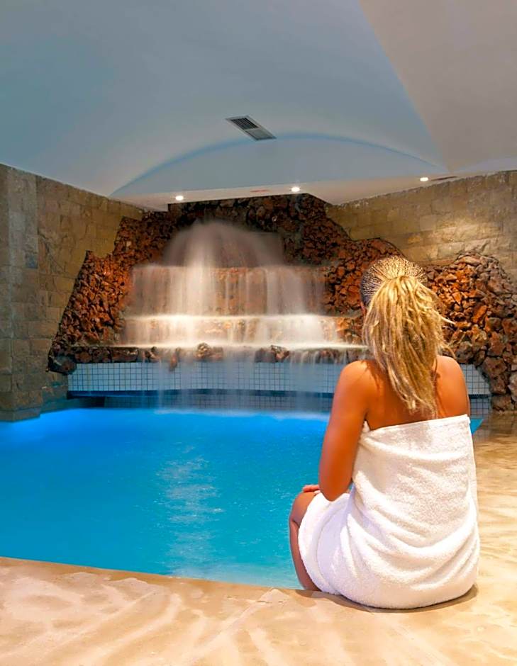 Art Palace Suites & Spa