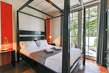 One-Bedroom Apartment (2 - 4 Adults)