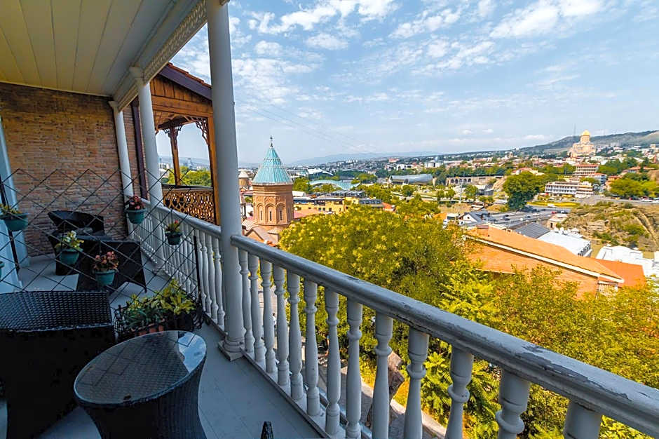 Citadel Narikala Hotel
