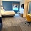 Holiday Inn Express Hotel & Suites Charleston-Southridge By IHG