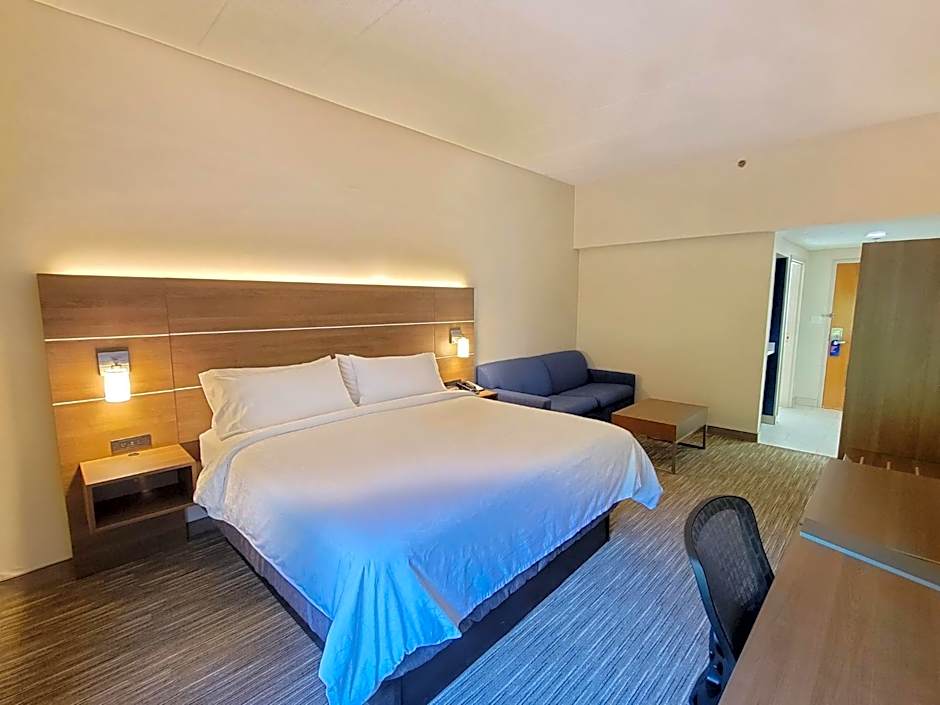 Holiday Inn Express Edgewood-Aberdeen-Bel Air