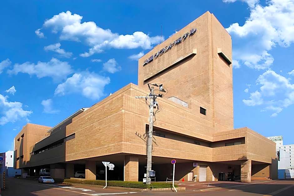 Nagaoka Grand Hotel