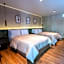 Hotel Alcala Expo