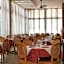 Hotel AMALFI & Restaurant Karaoke Bar