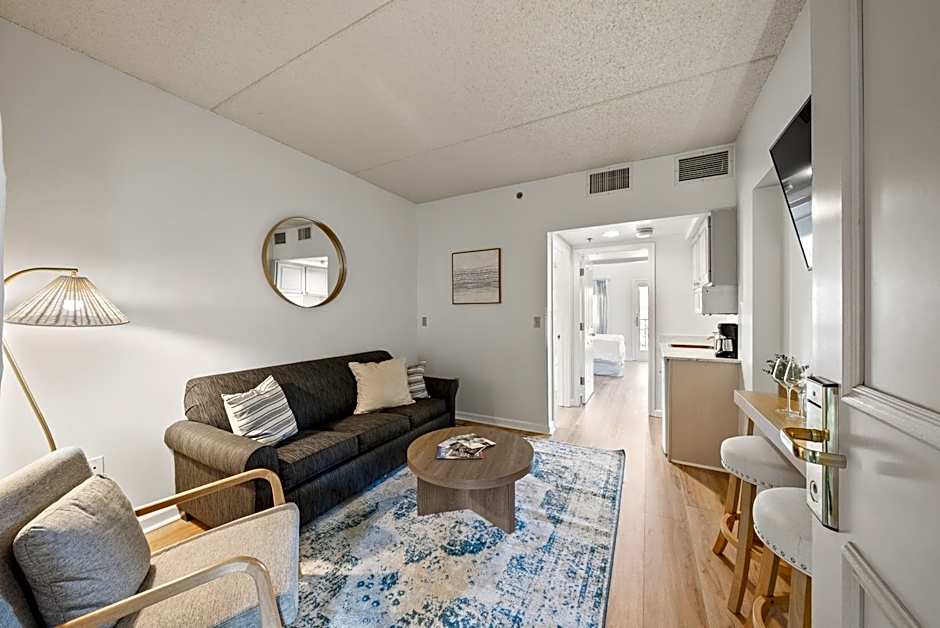 Bella Vista Suites Lake Geneva