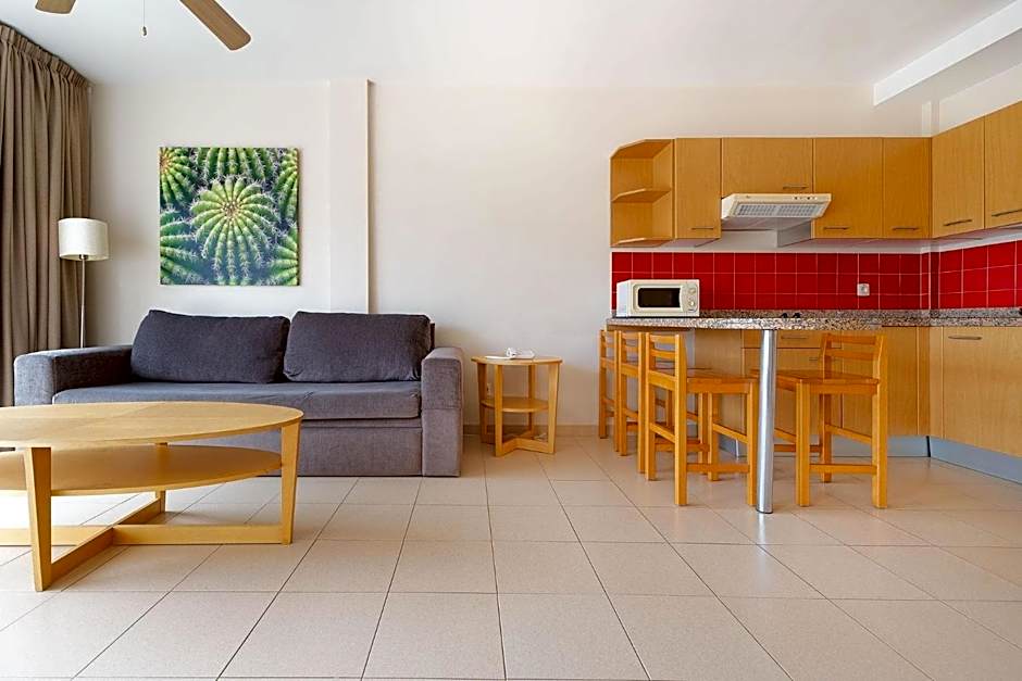 Servatur Altamadores