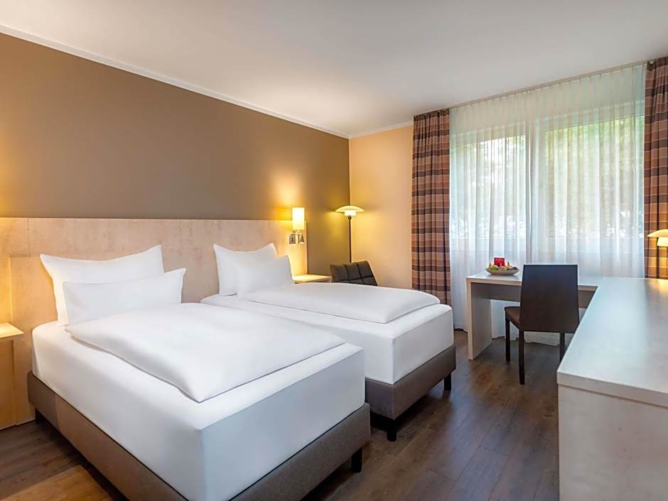 Sunday Hotel Bielefeld Johannisberg