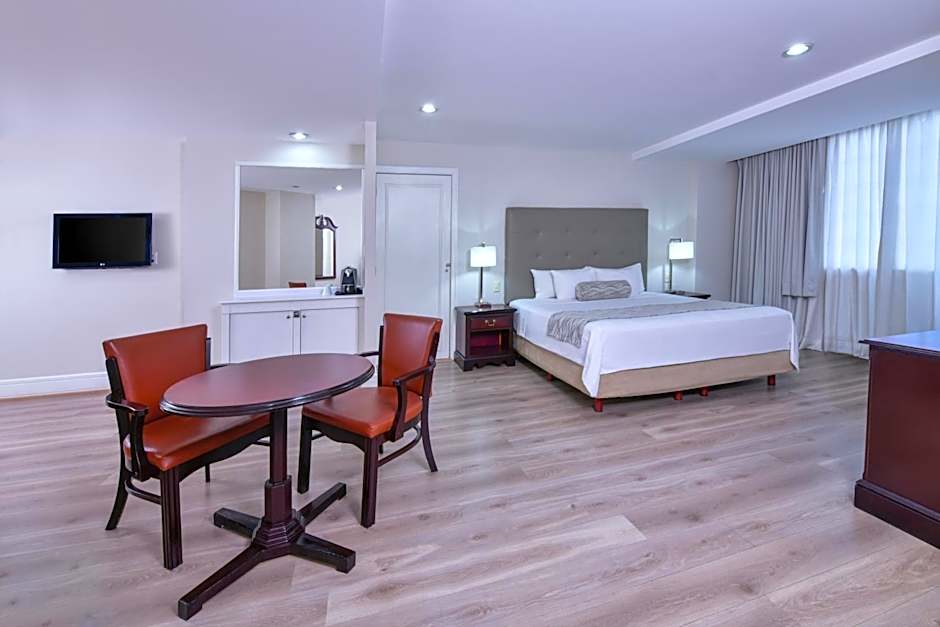 Krystal Satelite Maria Barbara