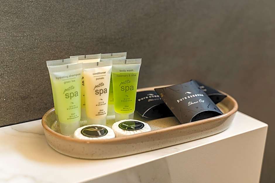 Beachcomber Motel & Apartments