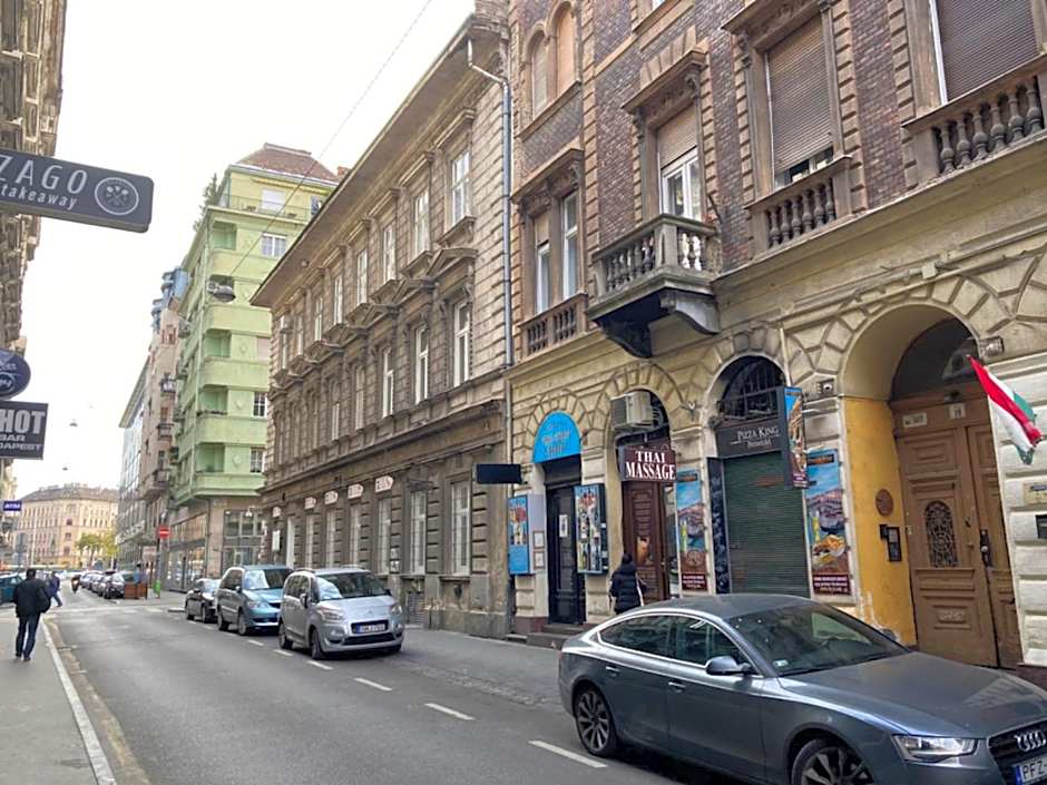A10 Budapest Center Aparthotel