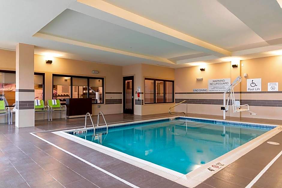 Courtyard by Marriott Cleveland Elyria