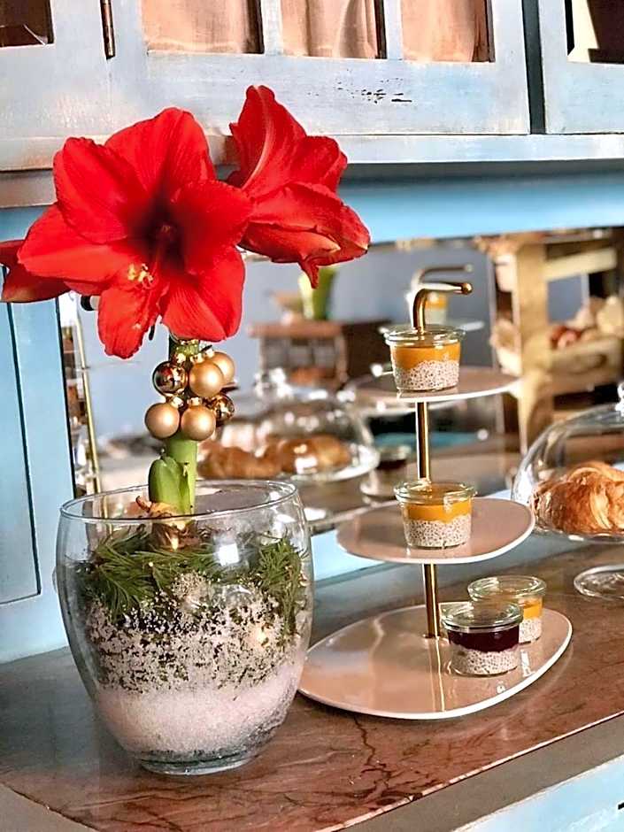 VILLA OXA - Boutique Design Hotel