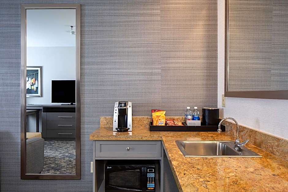 Embassy Suites by Hilton Portland