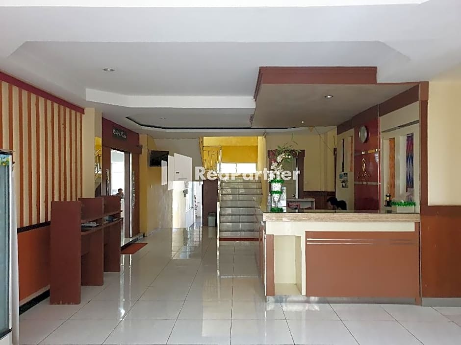 Hotel Grand Saota Syariah Soppeng Mitra RedDoorz