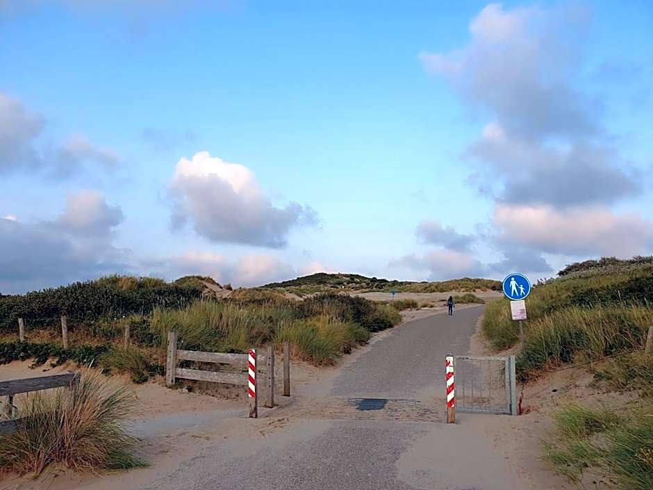 Cozy Garden House kijkduin Beach