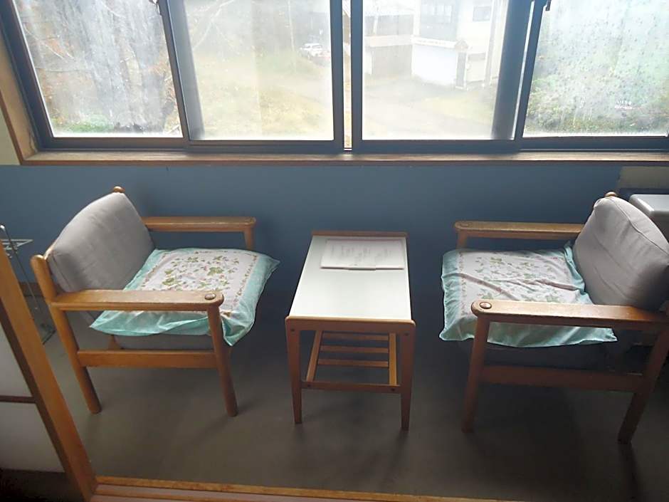 Cafe Cerisier栖里時絵