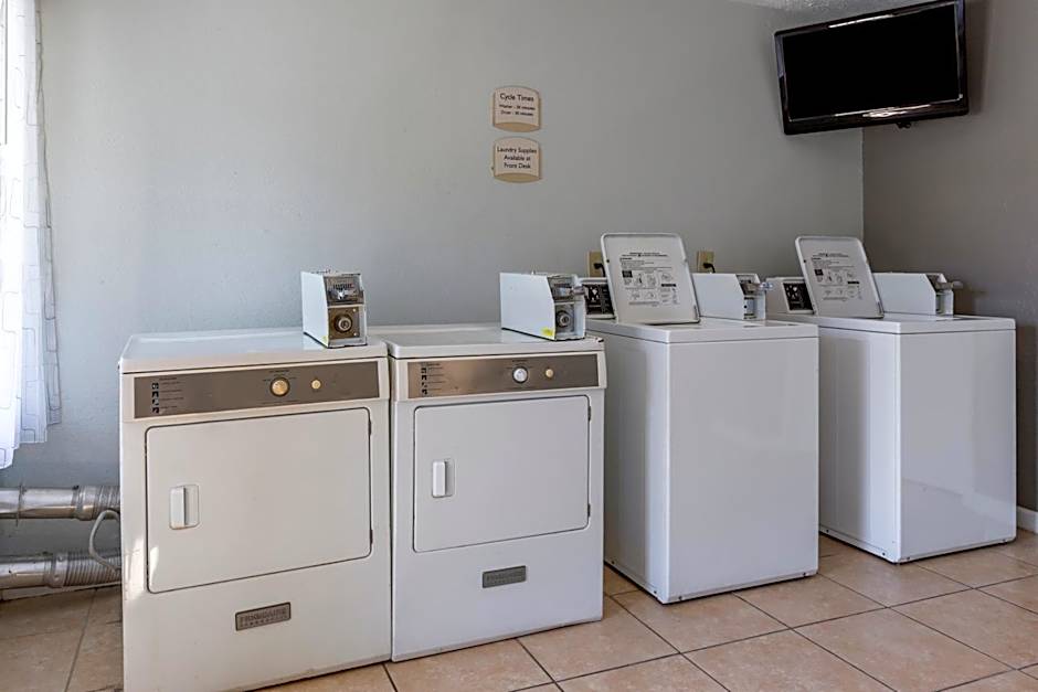 Quality Inn Fayetteville near Fort Bragg