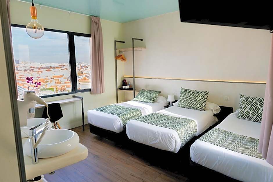 Hostal Charlotte-Gran Vía