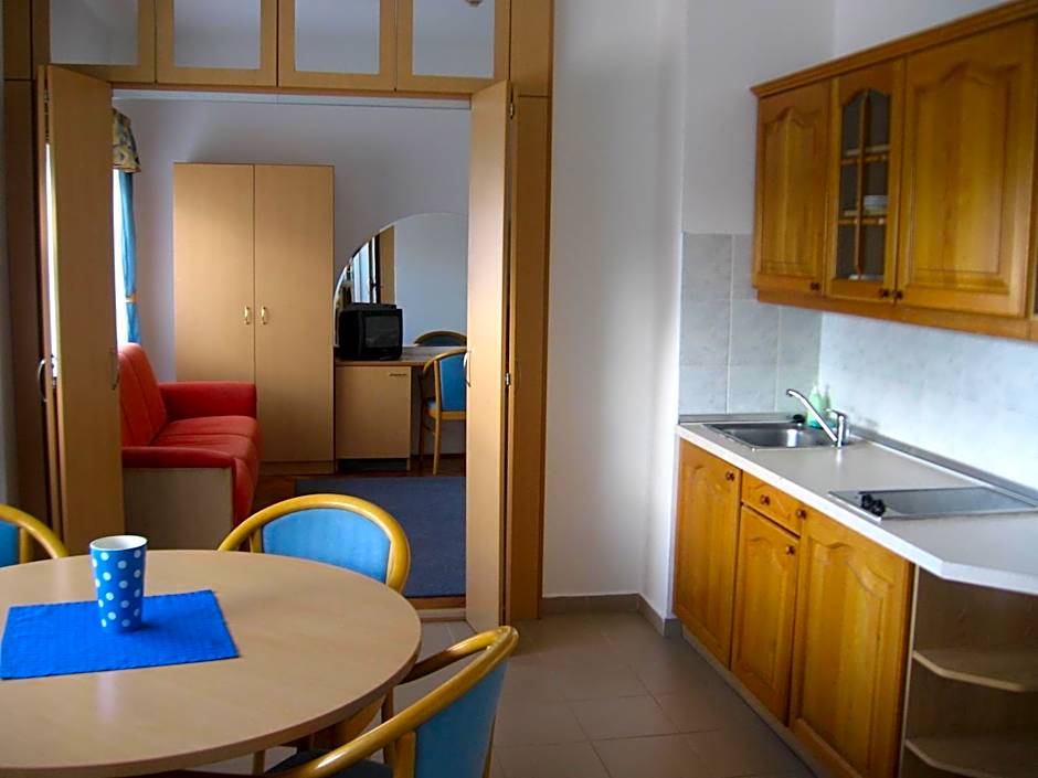 Leier Business Hotel