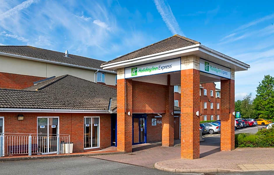 Holiday Inn Express Gloucester By IHG