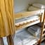 plumhostel
