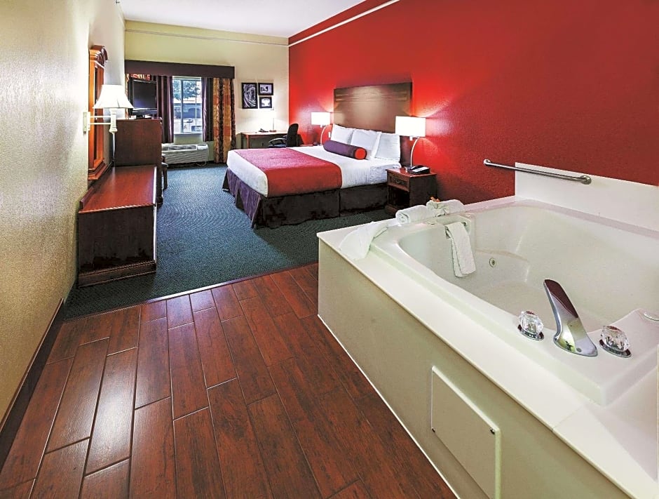 La Quinta by Wyndham Weatherford