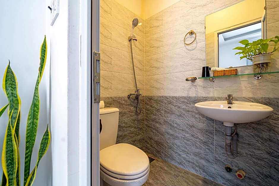 Pearl Wealth Dalat Hotel