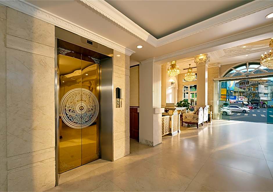 Diamond Hotel