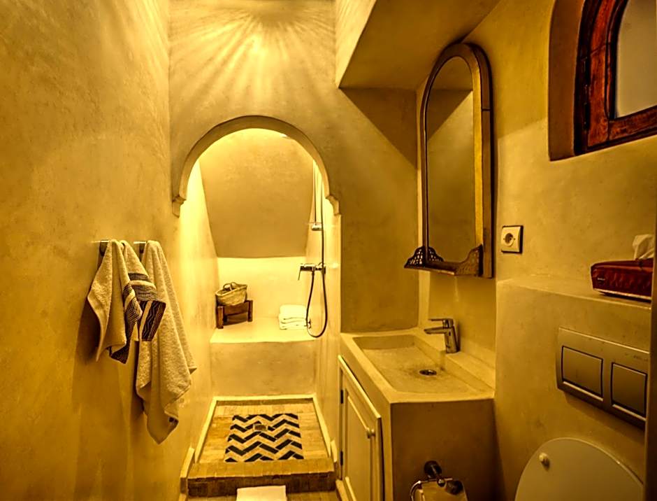 Riad Aventurine