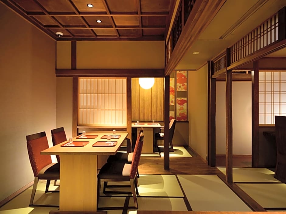 Muromachi-Yutone Serving Kyoto Cuisine Ryokan
