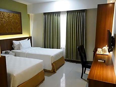 Deluxe Twin Room - Newly Renovated