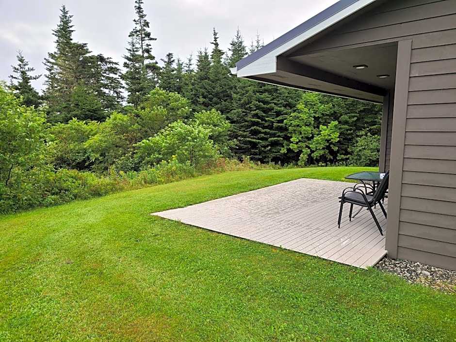 Lonely Rock Seaside Bungalows