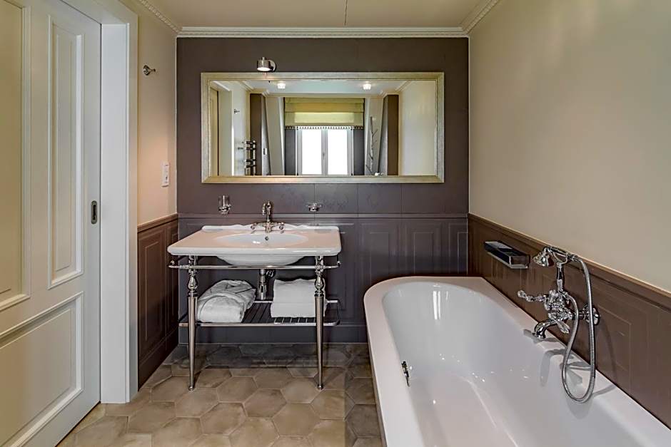 Rubin Luxury Apartments