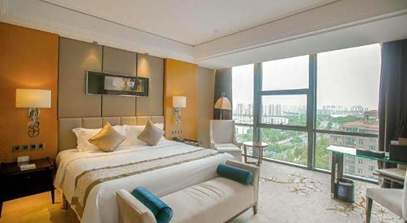 Zhangjiagang Zhonglian GDH International  Hotel