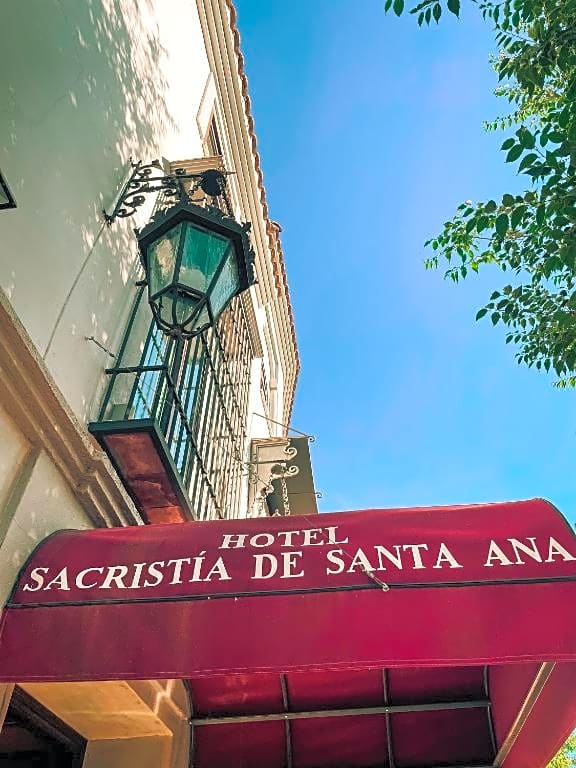 Sacristia De Santa Ana