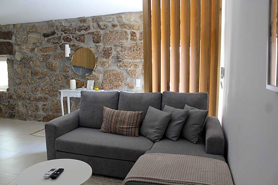 CASA DAS QUINTÃES