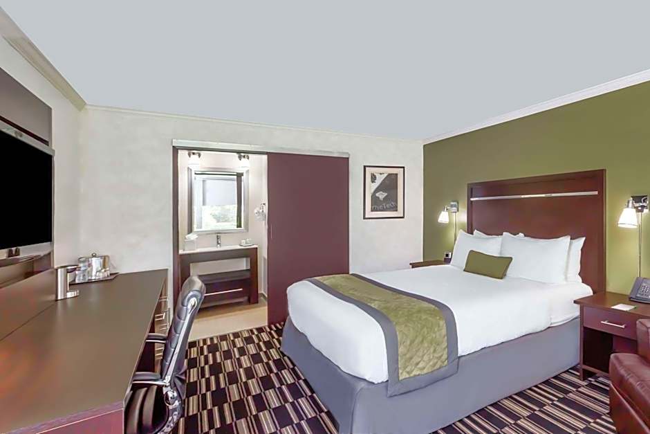 Uptown Oasis San Jose Airport