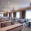 The Benson Portland, Curio Collection by Hilton
