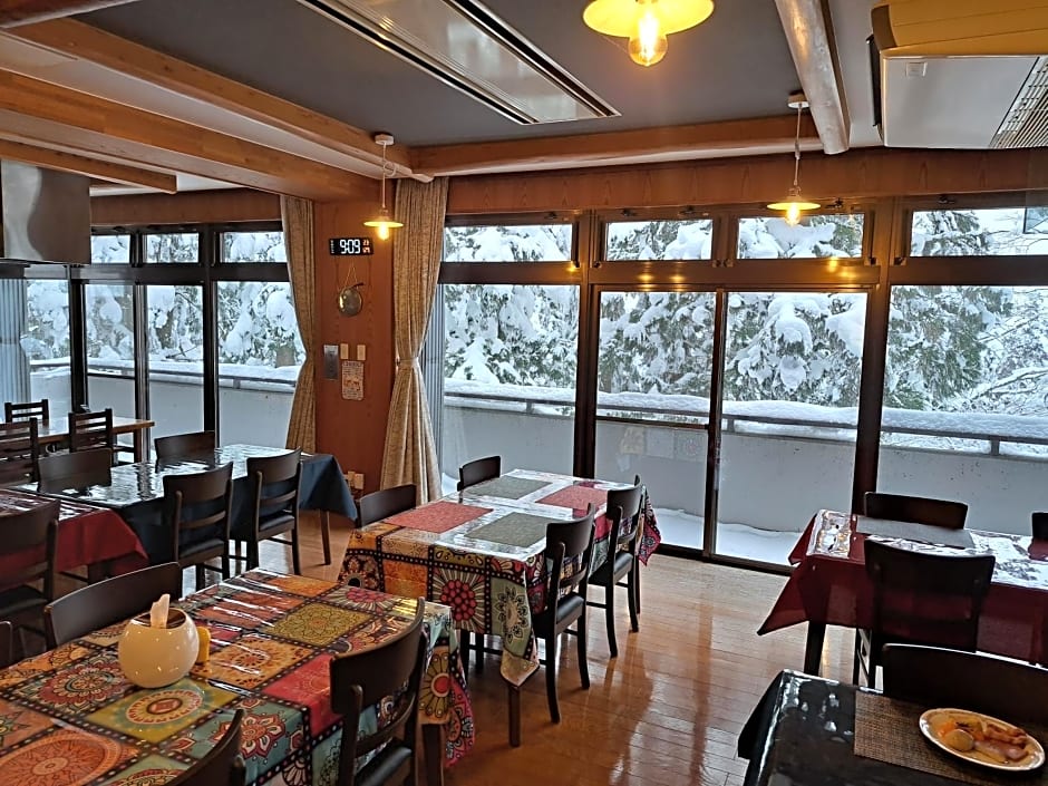 Daisen Basecamp