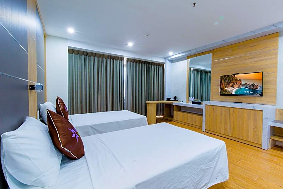SAKURA HOTEL