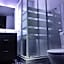 Hostal Ciempozuelos, familiar, cerca del Parque Warner y Madrid