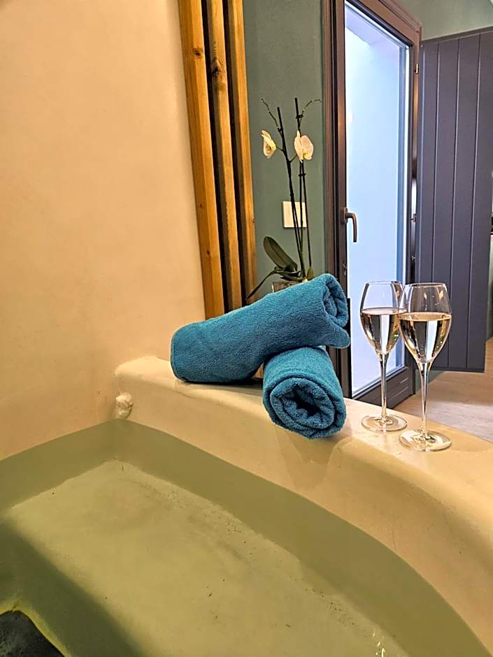 Saint Sin Suites - Adults Only