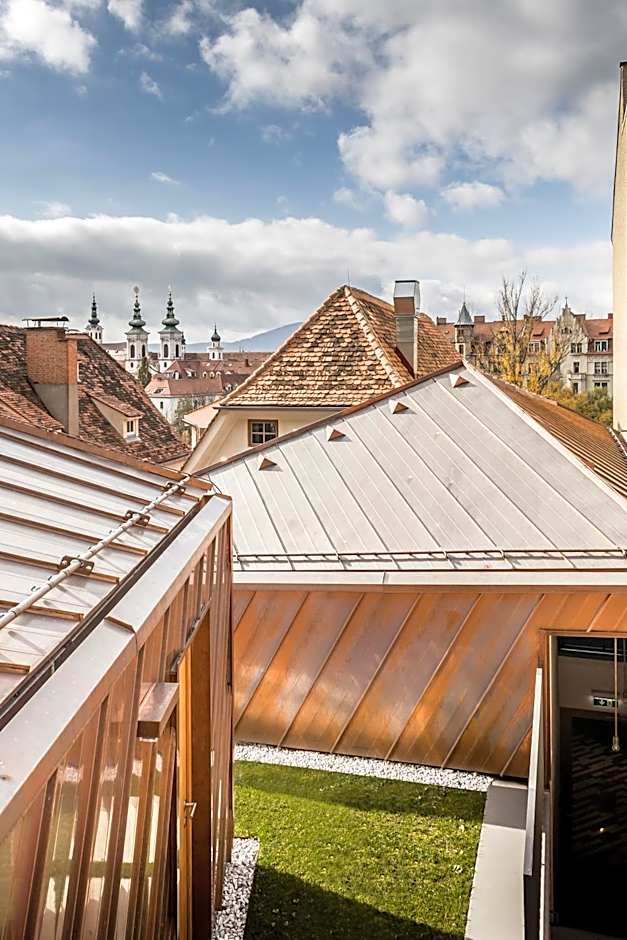 Kai 36 - Hotel zwischen Fels und Fluss