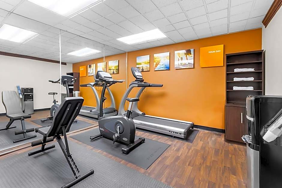 Comfort Suites Sumter near Shaw AFB