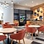 Hyatt Place Boston/Seaport District